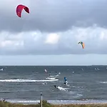 Direkt Am Mit Meerblick Inclusive Strandkorb In Der Saison